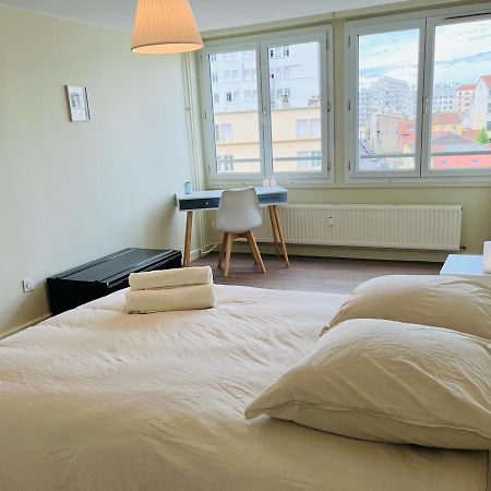 Espace 500 - Cosy, Wifi & Vue Sur La Ville แซงต์-เอเตียน ภายนอก รูปภาพ