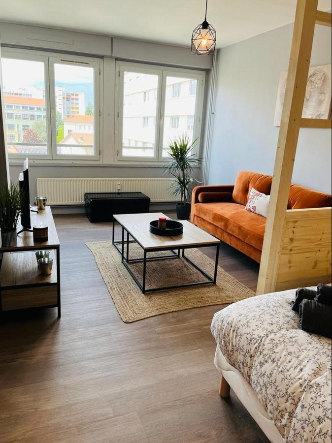Espace 500 - Cosy, Wifi & Vue Sur La Ville แซงต์-เอเตียน ภายนอก รูปภาพ