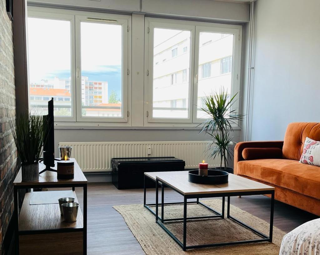 Espace 500 - Cosy, Wifi & Vue Sur La Ville แซงต์-เอเตียน ภายนอก รูปภาพ